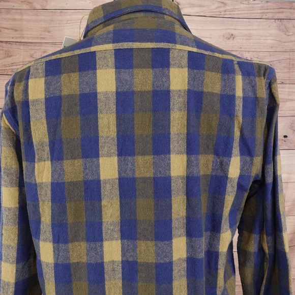 NWT THE NORMAL BRAND CHECK PLAID FLANNEL BUTTON DOWN SHIRT MENS M MEDIUM NEW! - Picture 4 of 8